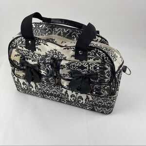 Murval Weekender Bag Womens Show Compartment Cream Black Paisley Bows
